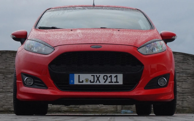 Ford Fiesta cena 22999 przebieg: 130000, rok produkcji 2014 z Kępno małe 172